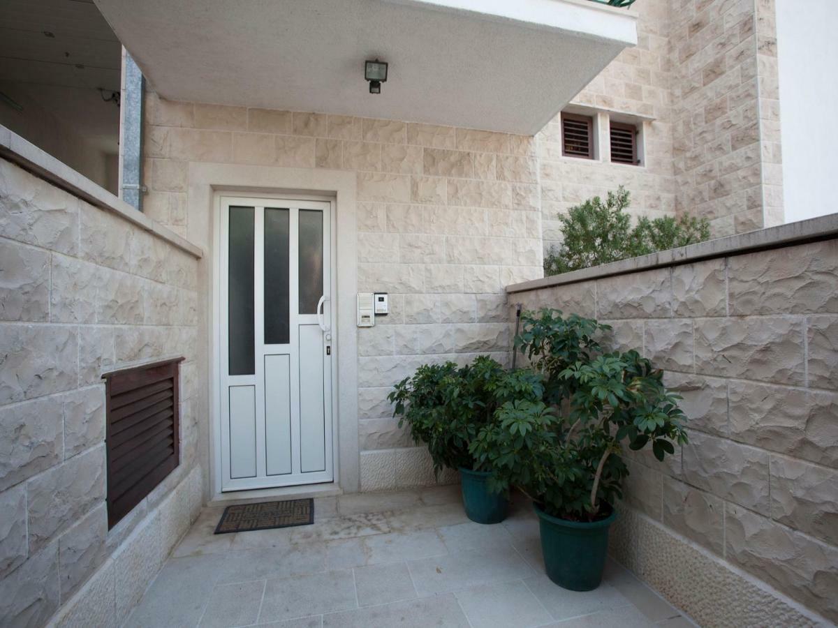 Apartmani Sonja Makarska Exterior foto