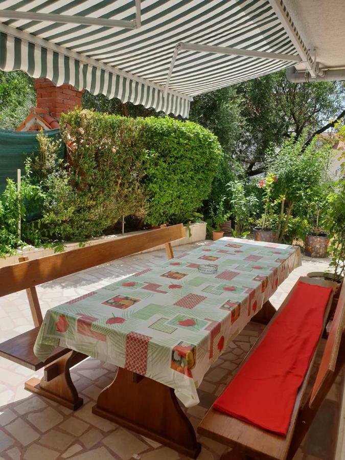 Apartmani Sonja Makarska Exterior foto